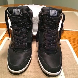 Nike Women’s Size 10 Force Sky High Black Wedge Sneakers